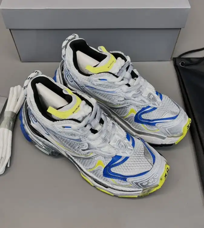 hype Balenciaga Sneakers