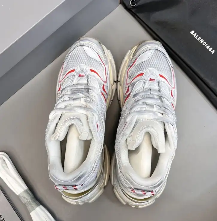 hype Balenciaga Sneakers