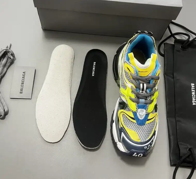 hype Balenciaga Sneakers