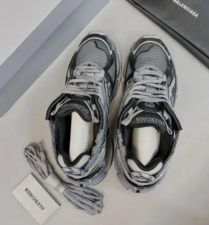 hype Balenciaga Sneakers