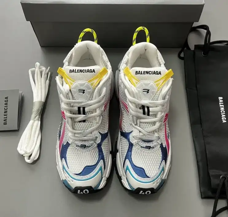 hype Balenciaga Sneakers