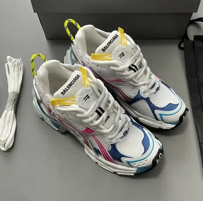 hype Balenciaga Sneakers