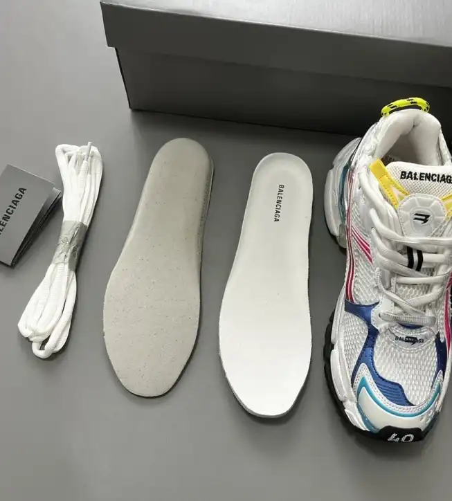 hype Balenciaga Sneakers