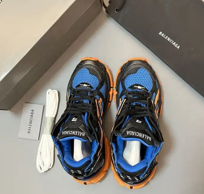 hype Balenciaga Sneakers