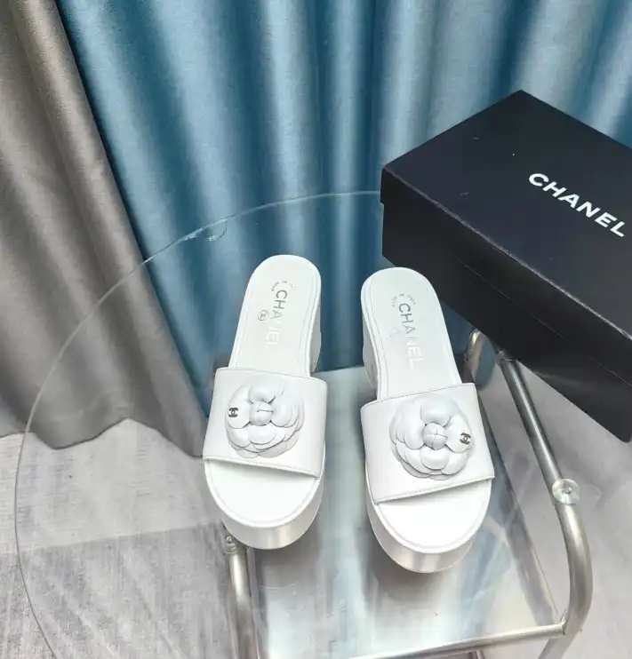 hype Chanel Slippers