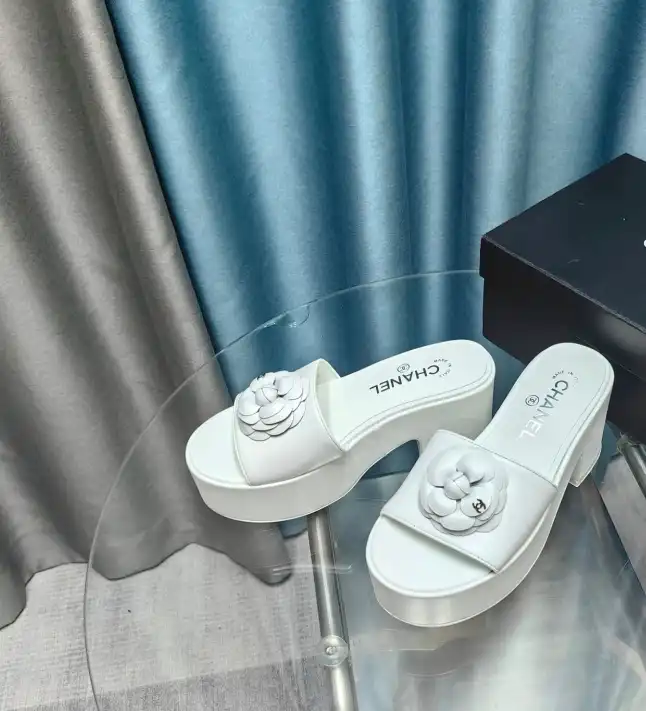 hype Chanel Slippers