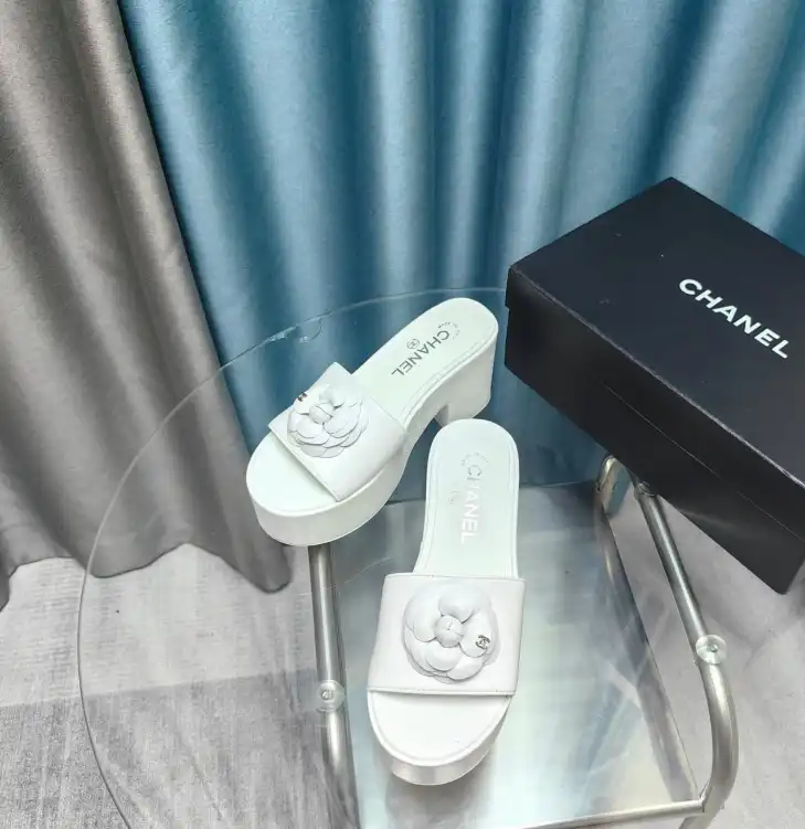 hype Chanel Slippers