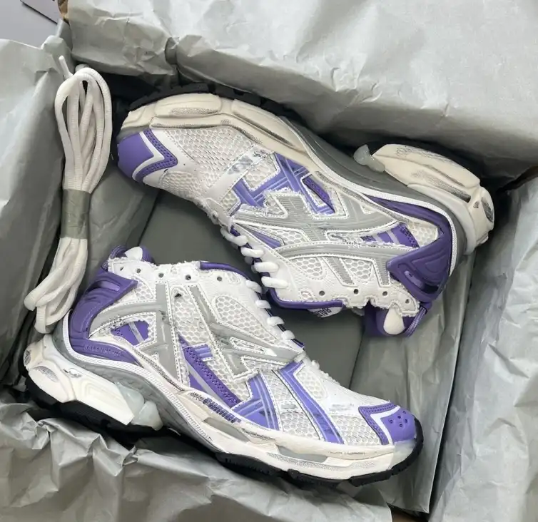 hype Balenciaga Sneakers