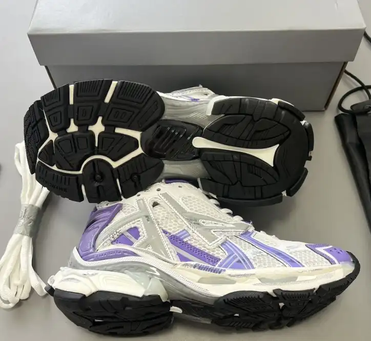 hype Balenciaga Sneakers