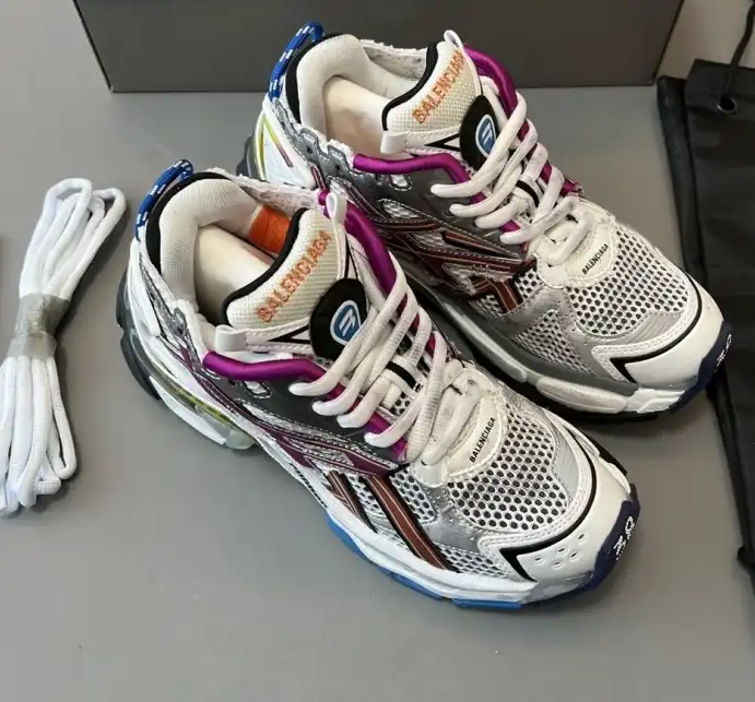 hype Balenciaga Sneakers