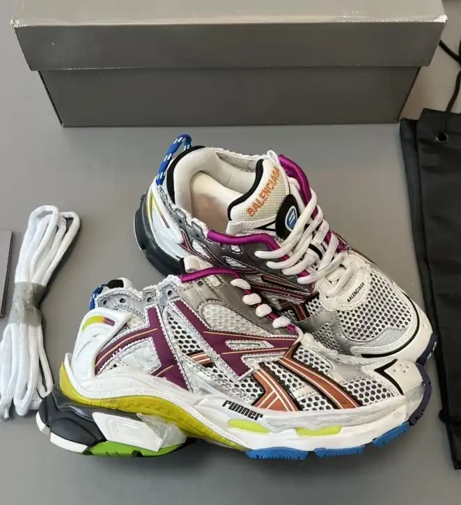 hype Balenciaga Sneakers