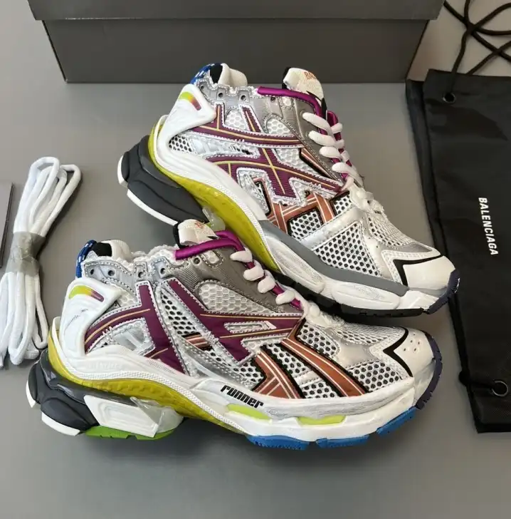 hype Balenciaga Sneakers