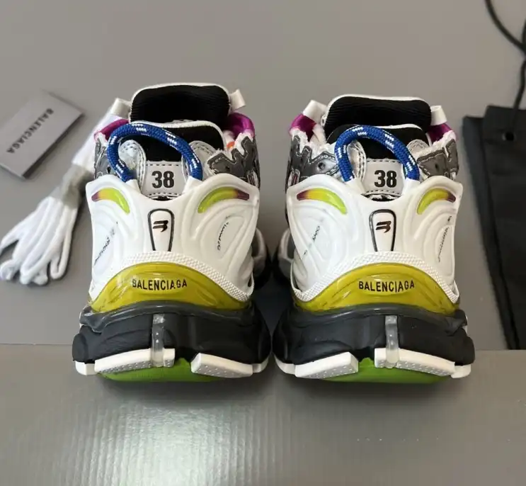 hype Balenciaga Sneakers