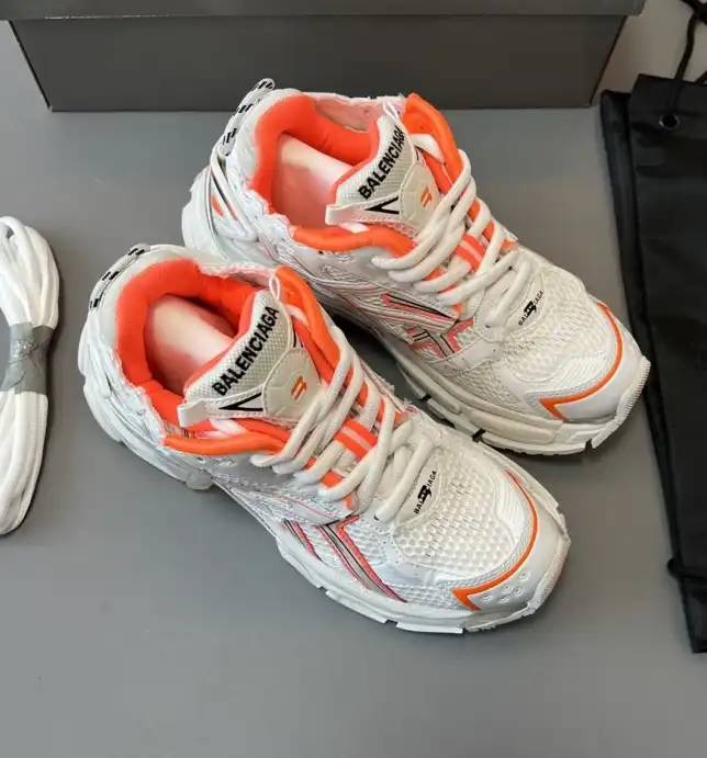 hype Balenciaga Sneakers