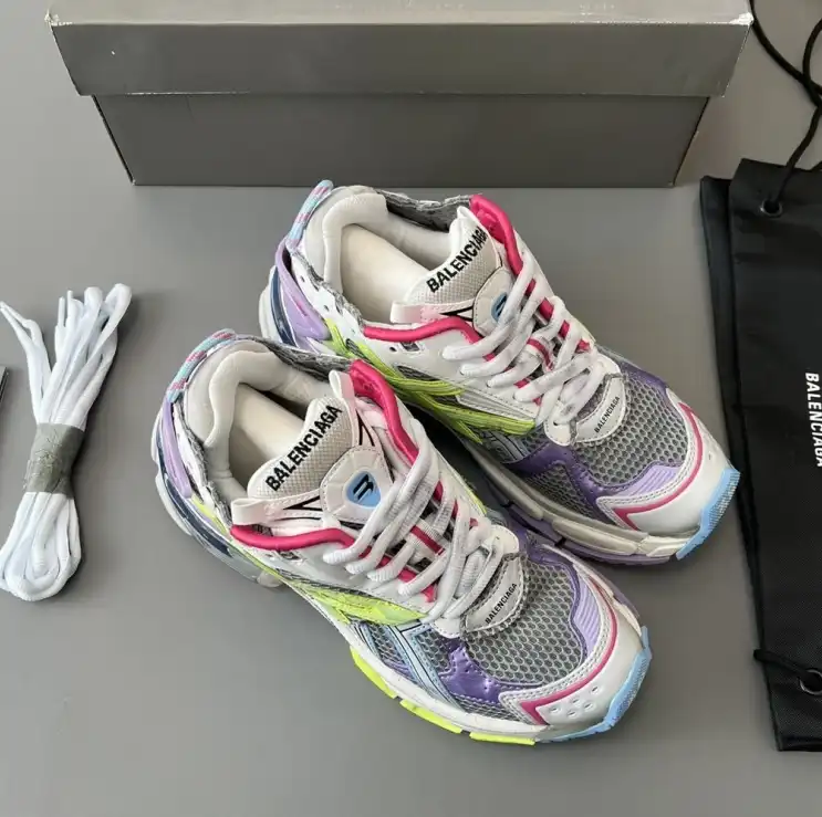 hype Balenciaga Sneakers