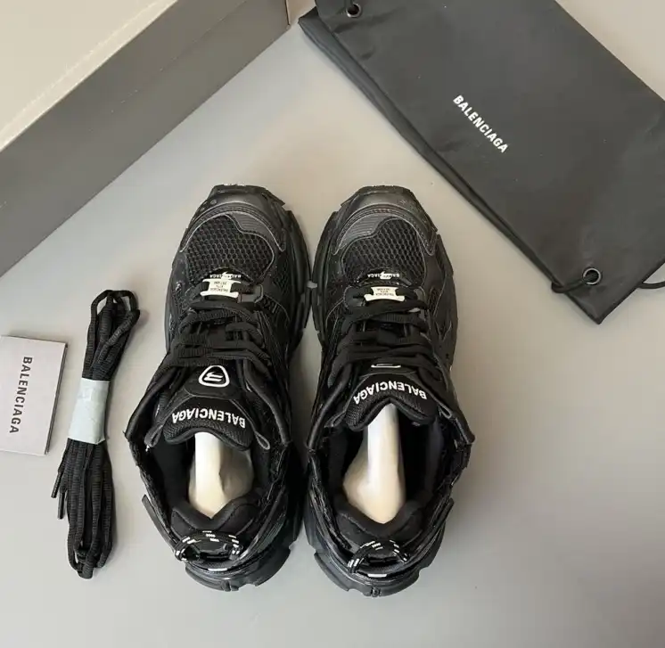 hype Balenciaga Sneakers