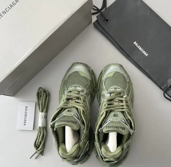 hype Balenciaga Sneakers