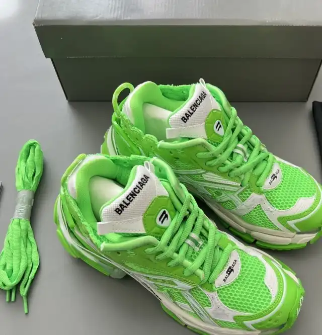 hype Balenciaga Sneakers