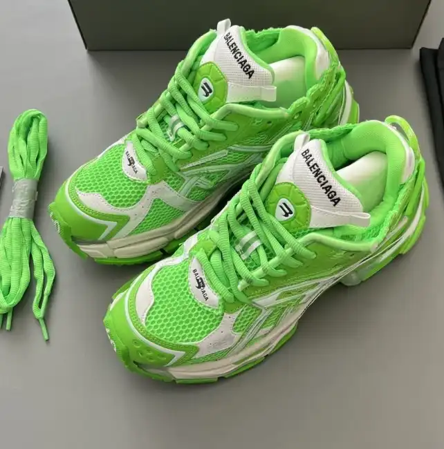 hype Balenciaga Sneakers