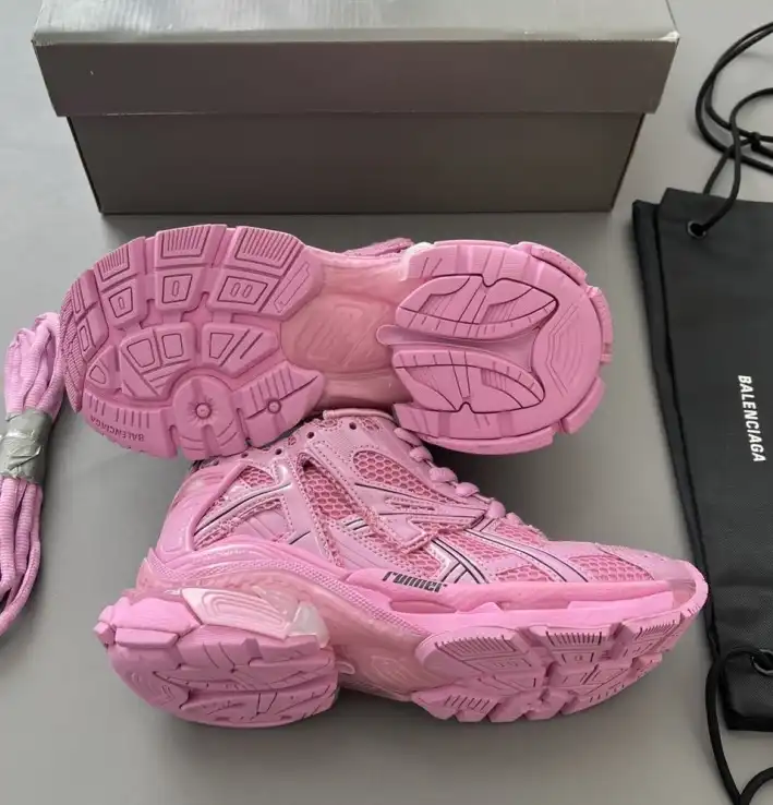 hype Balenciaga Sneakers