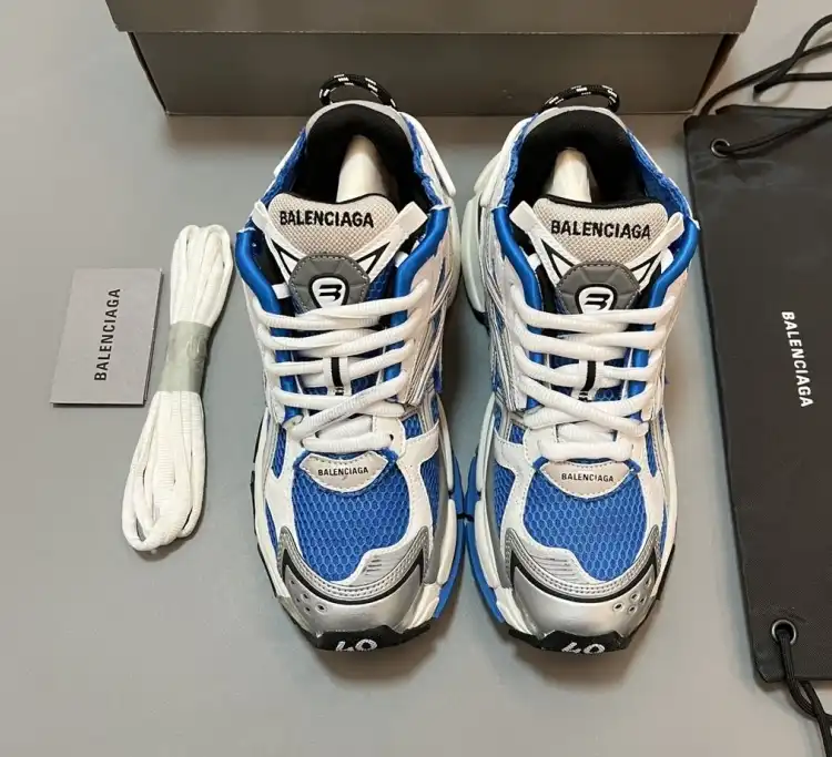 hype Balenciaga Sneakers