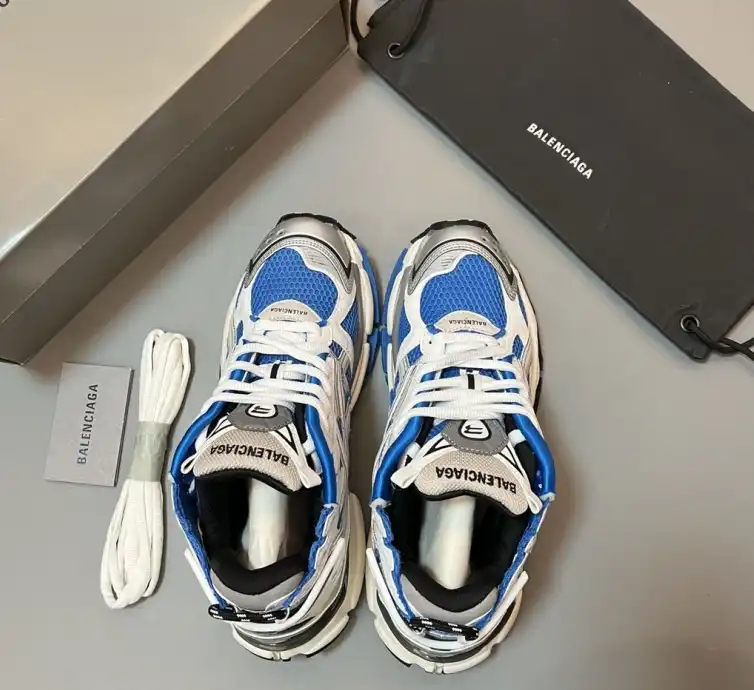 hype Balenciaga Sneakers