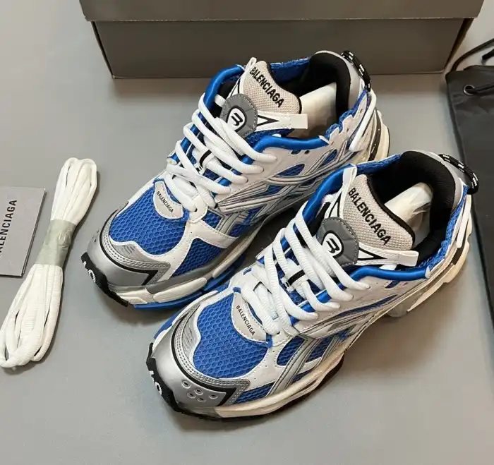 hype Balenciaga Sneakers