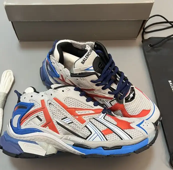 hype Balenciaga Sneakers