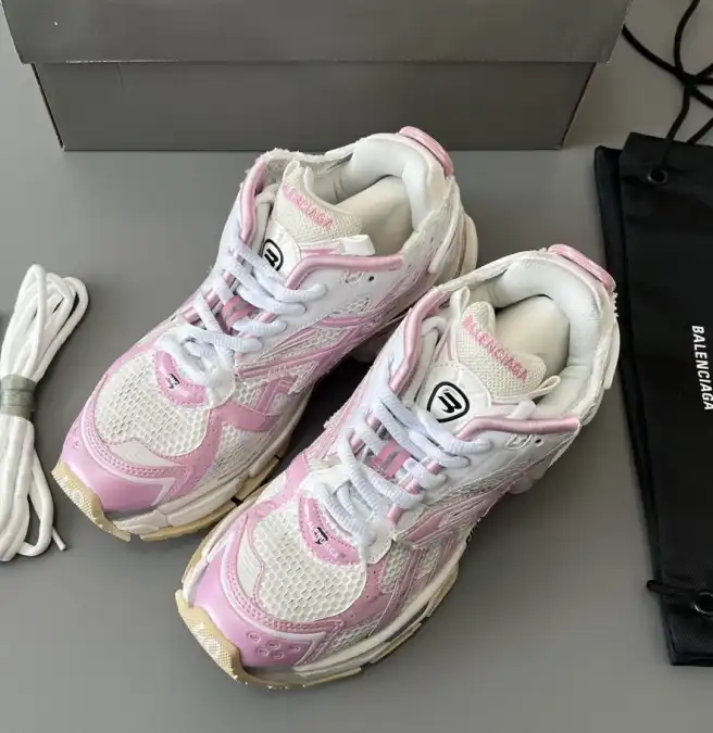 hype Balenciaga Sneakers