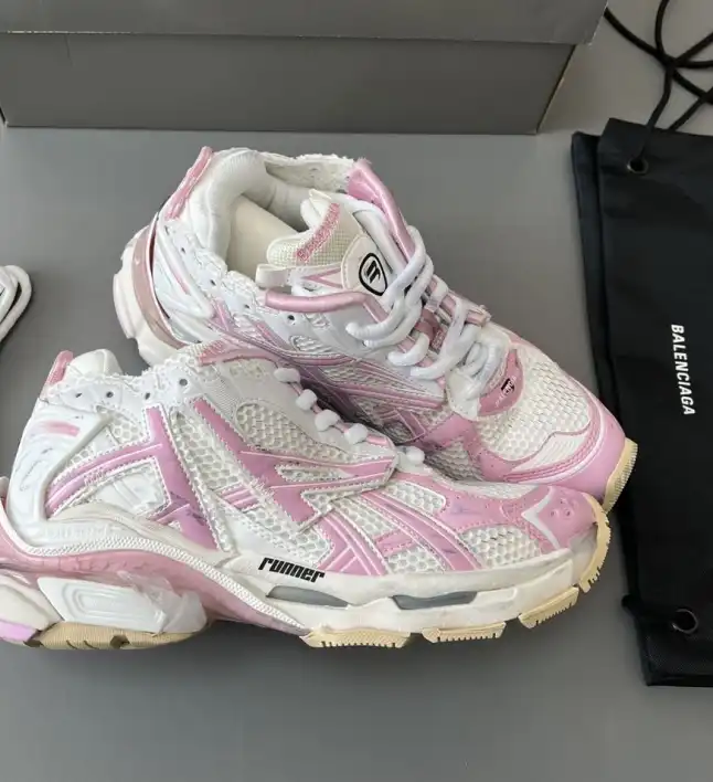 hype Balenciaga Sneakers