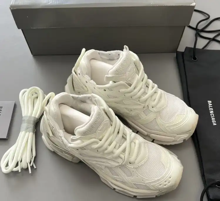 hype Balenciaga Sneakers