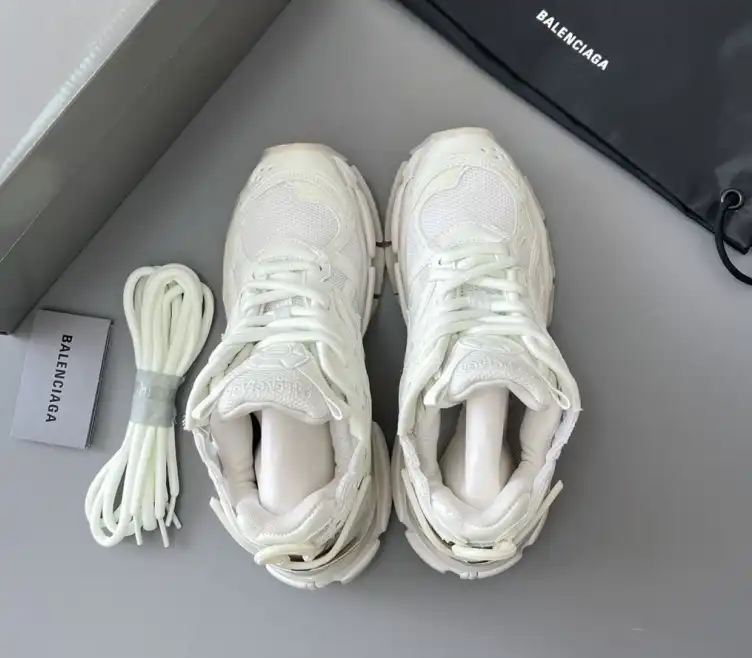 hype Balenciaga Sneakers