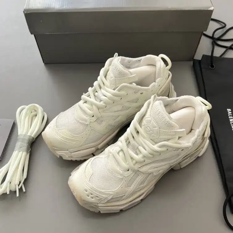 hype Balenciaga Sneakers