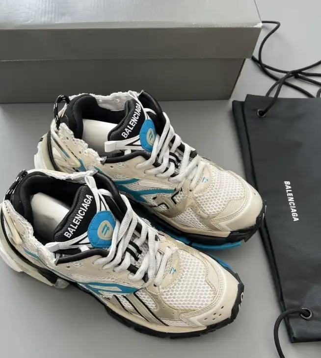 hype Balenciaga Sneakers