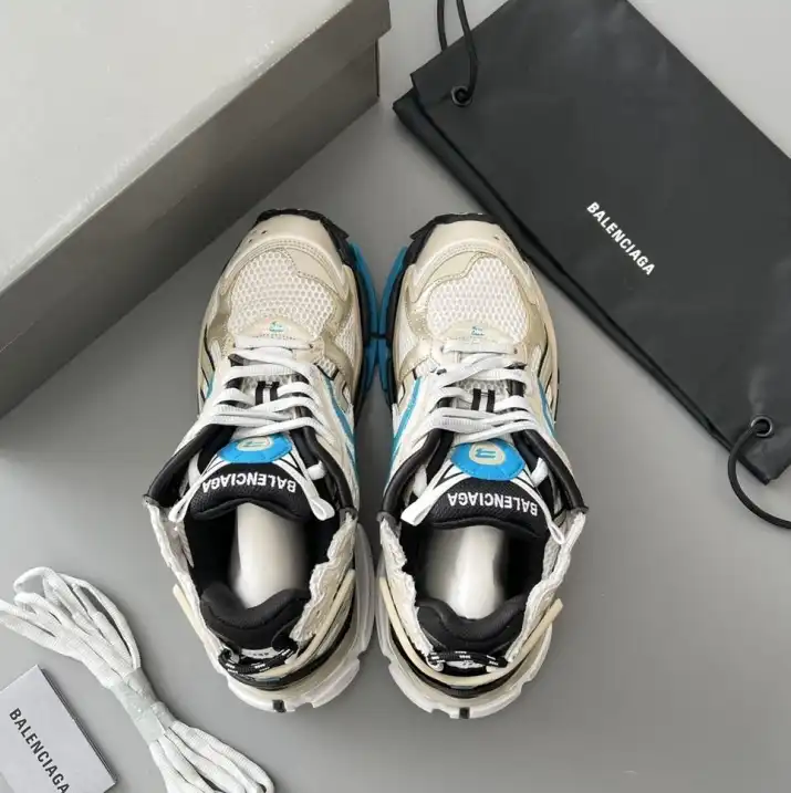 hype Balenciaga Sneakers