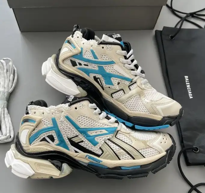 hype Balenciaga Sneakers