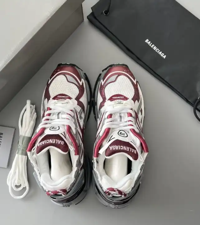 hype Balenciaga Sneakers