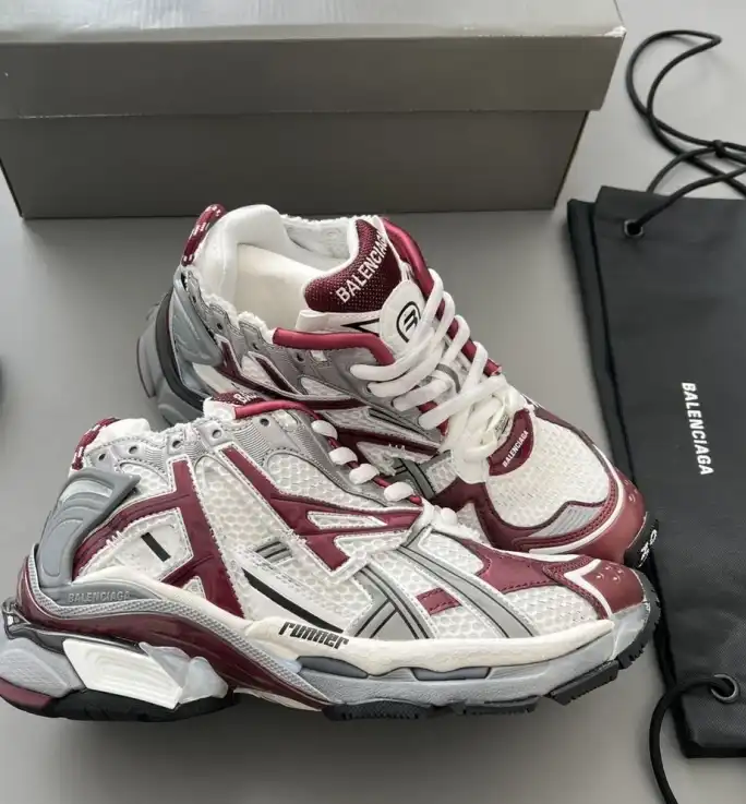 hype Balenciaga Sneakers