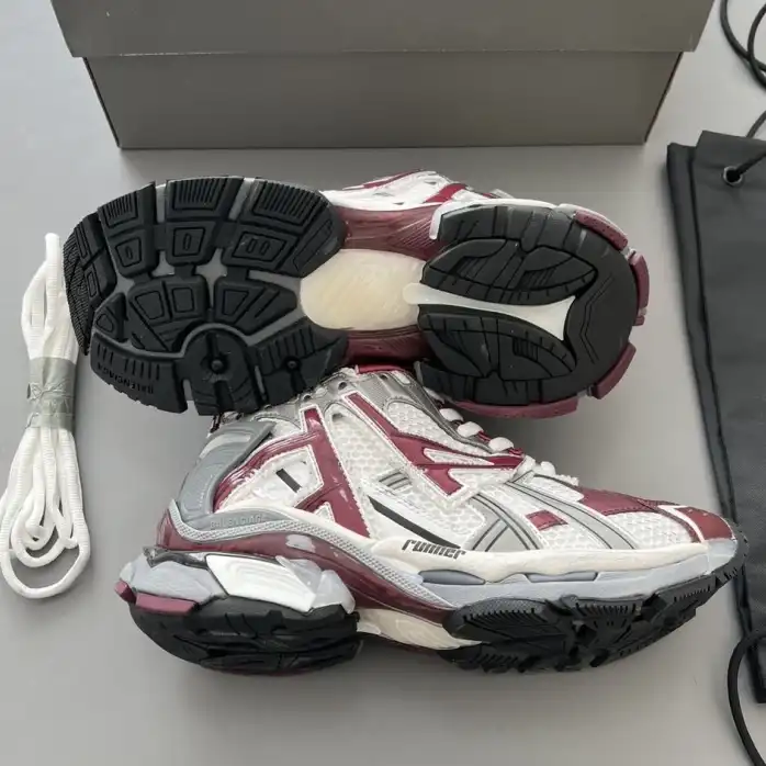 hype Balenciaga Sneakers