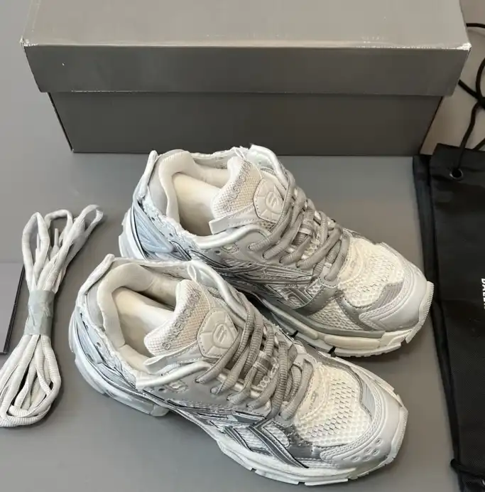 hype Balenciaga Sneakers