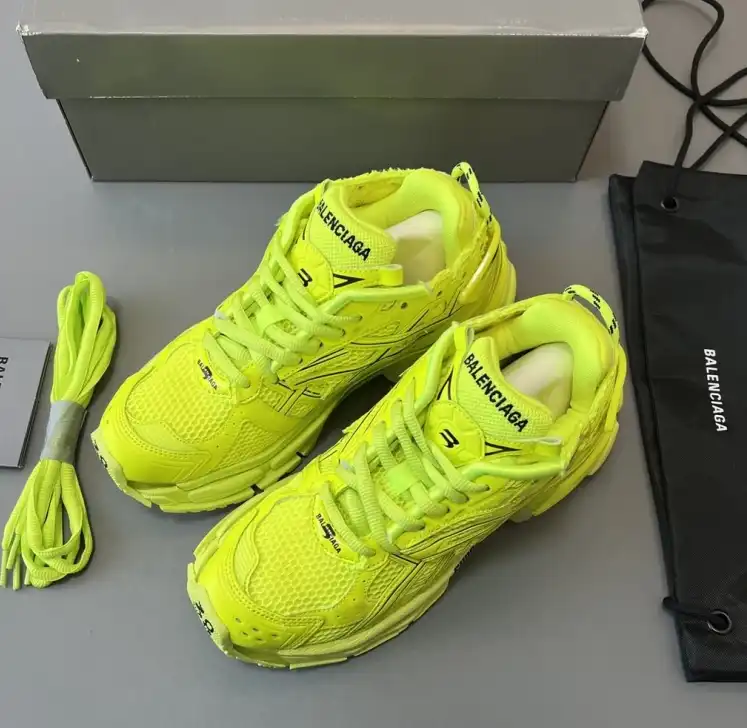 hype Balenciaga Sneakers