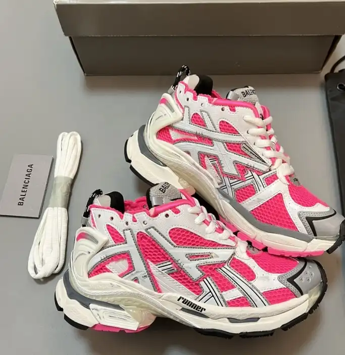 hype Balenciaga Sneakers