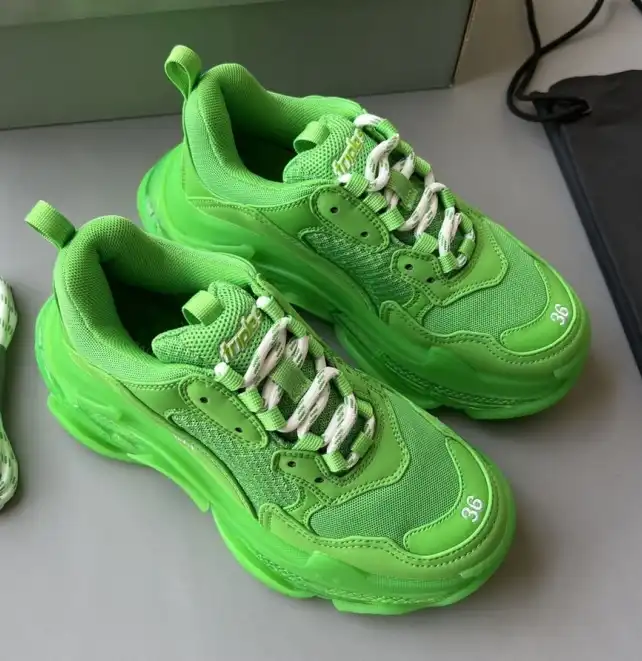 hype Balenciaga Sneakers