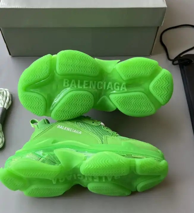 hype Balenciaga Sneakers