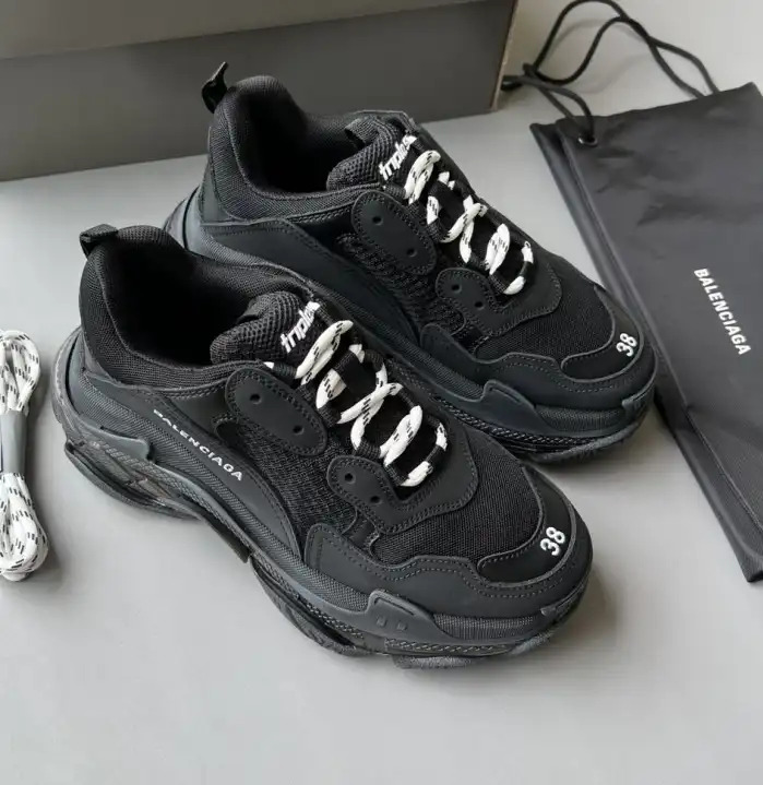 hype Balenciaga Sneakers