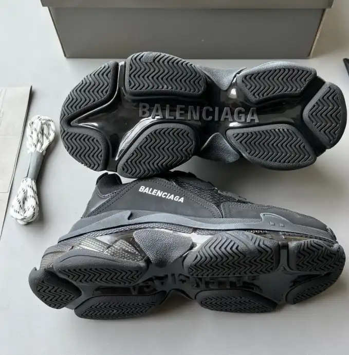 hype Balenciaga Sneakers