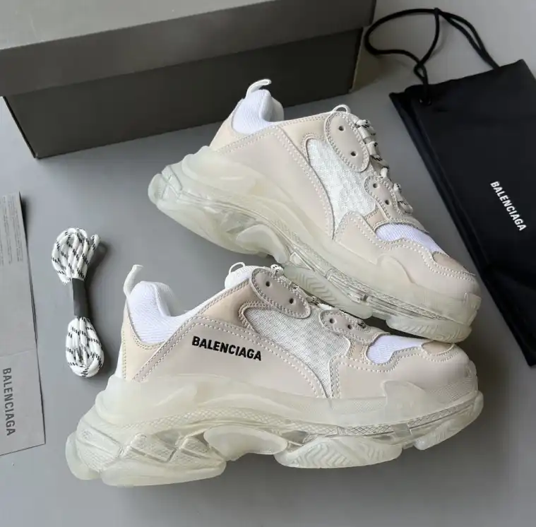 hype Balenciaga Sneakers