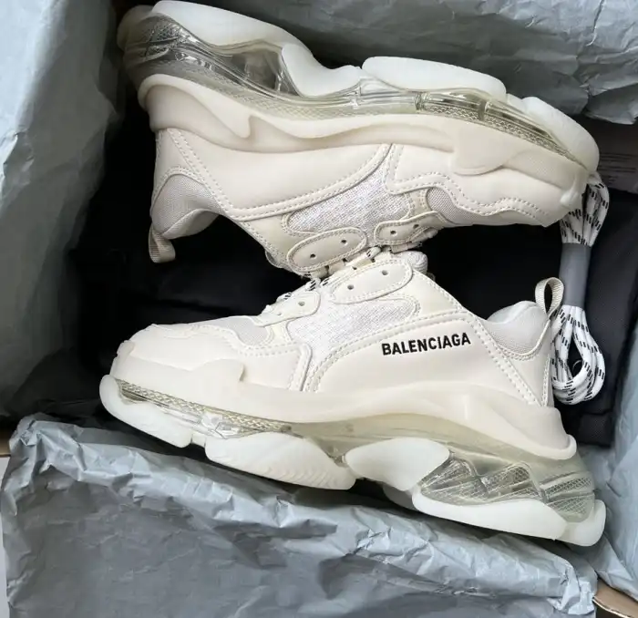 hype Balenciaga Sneakers