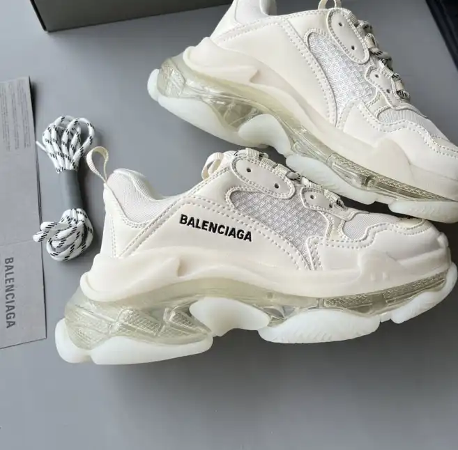 hype Balenciaga Sneakers