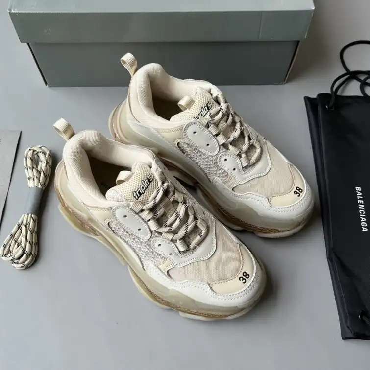 hype Balenciaga Sneakers